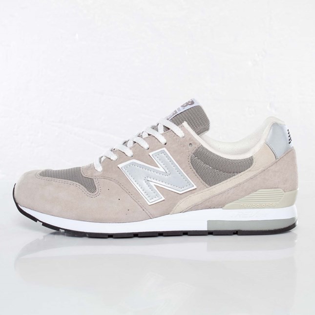 chaussures new balance femme 996